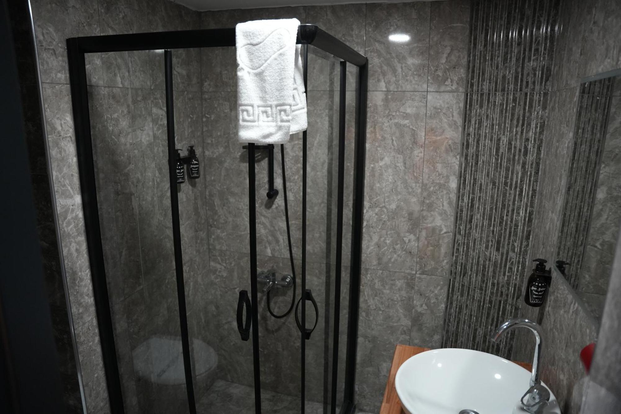 Eniza Hotel Mersin  Eksteriør billede